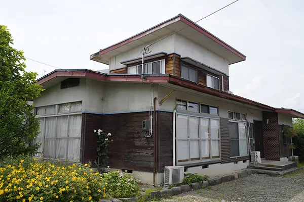 相続したまま放置している空き家