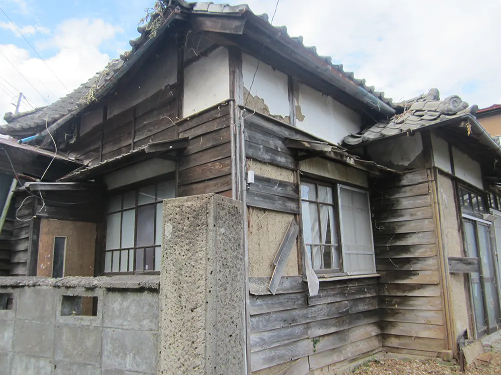 老朽化した木造家屋
