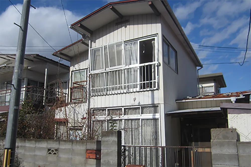 2階建て住宅の外観