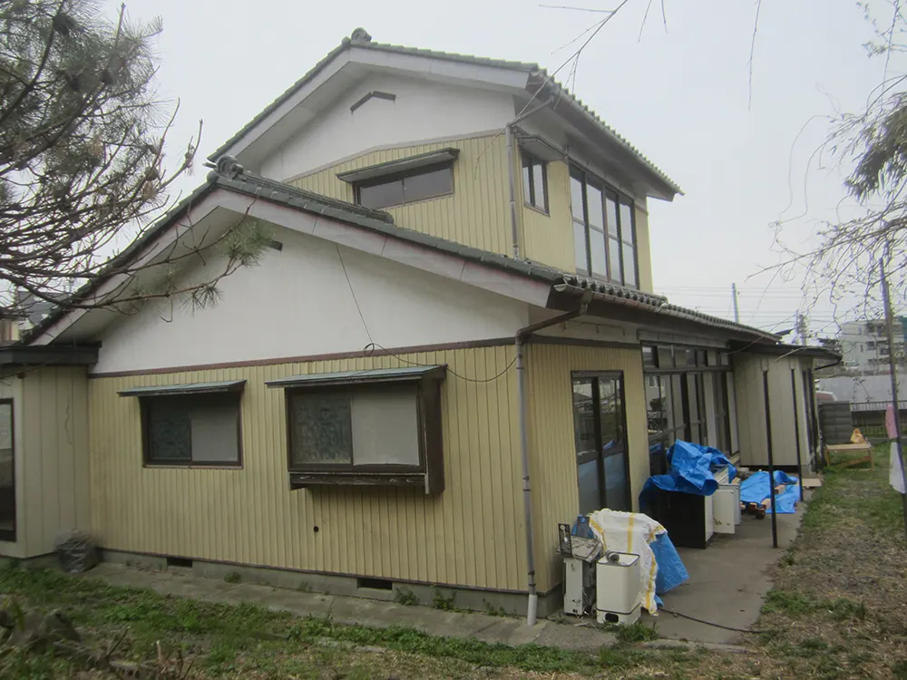 2階建て住宅の外観