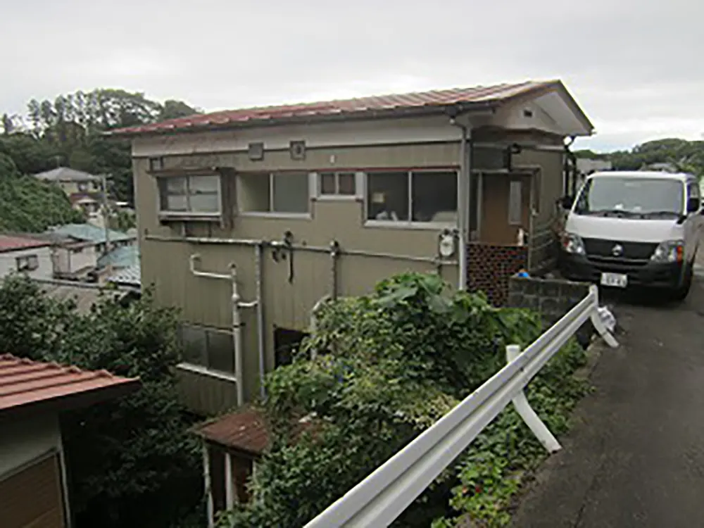 住宅の外観と庭（多賀城市で空き家を売却する場合のイメージ）